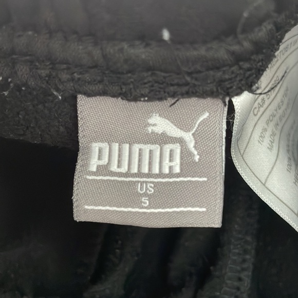 Puma 2 piece set size boys 5. Short sleeve top and slinky sweatpants bottoms - Picture 11 of 11